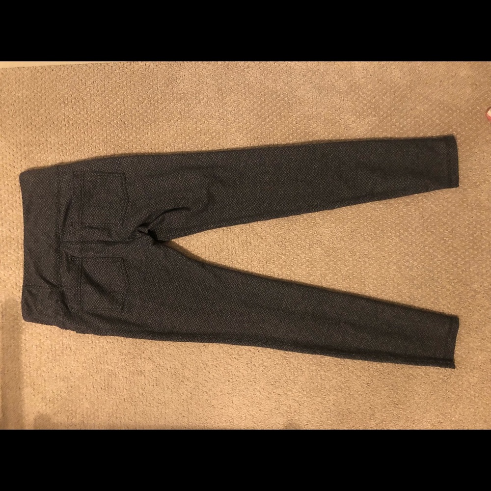 Hardly Worn Athelta Leggings!